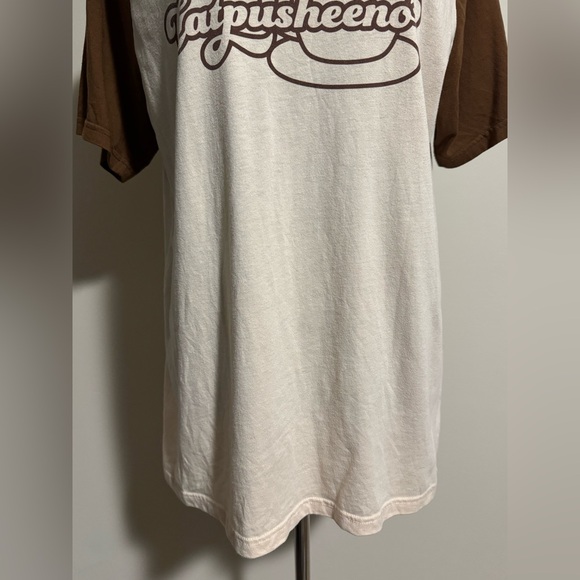 EUC Pusheen Brown and Cream Catpusheeno Graphic T-Shirt size medium - Picture 4 of 8